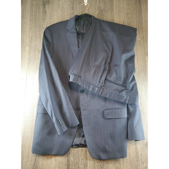 Jos. A. Bank Reserve 2-Piece Blue Stripe‎ Suit 42L 38x32 - Picture 1 of 10